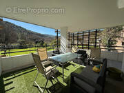 Appartement à LA DESTROUSSE