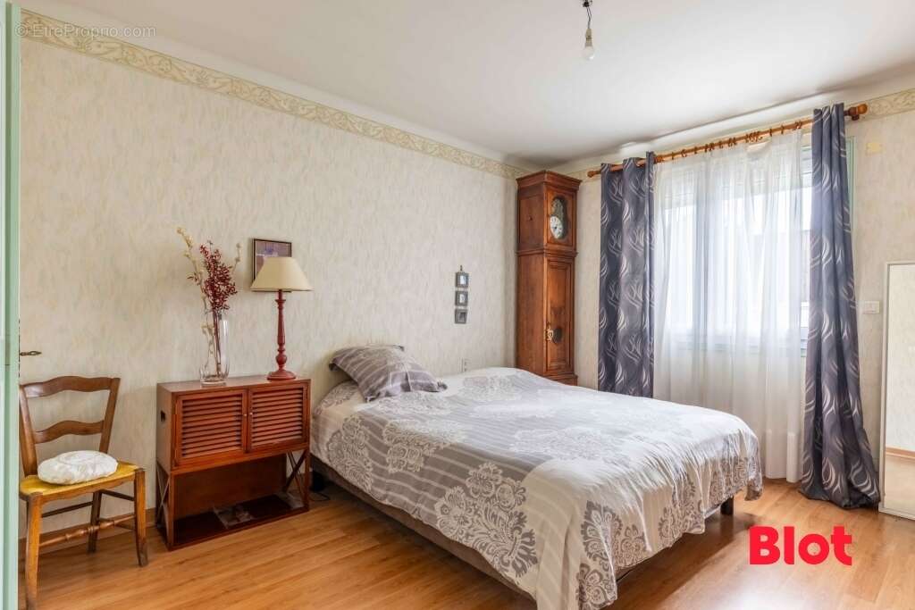 Maison à SAINT-GILLES