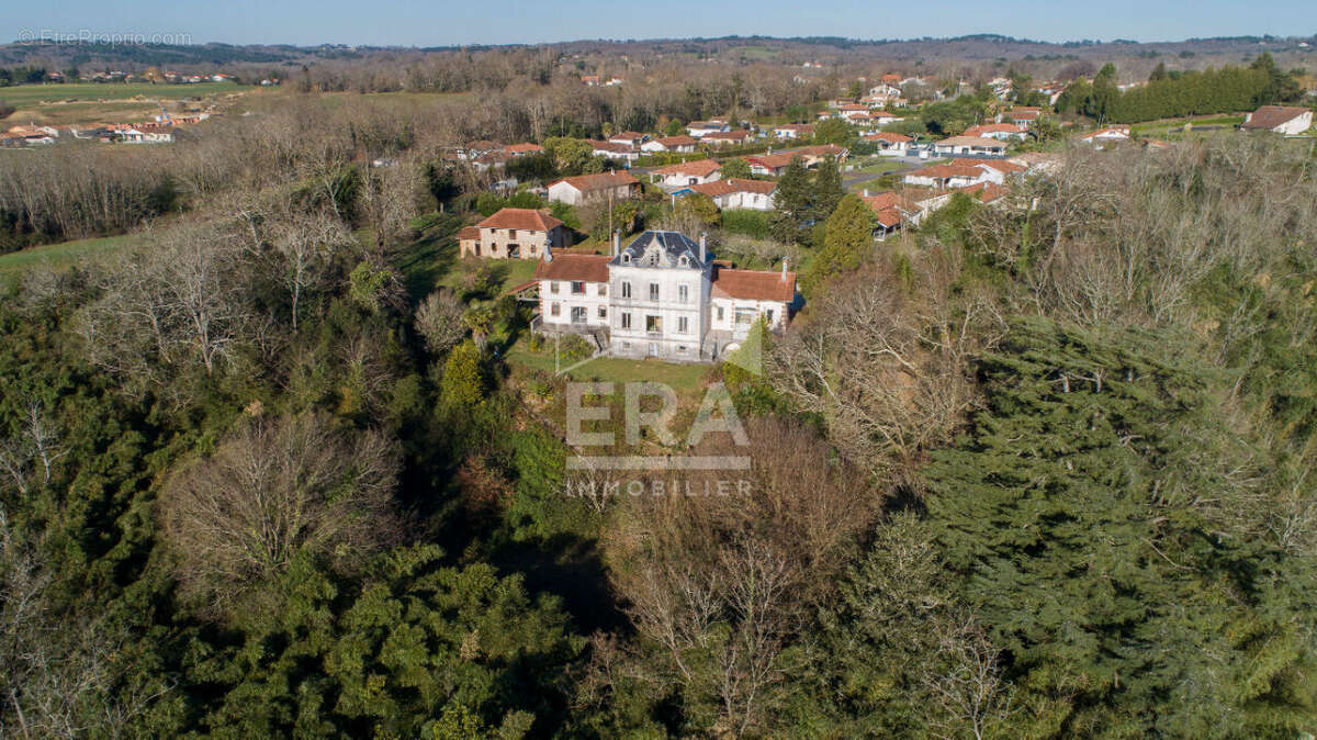 Autre à PEYREHORADE