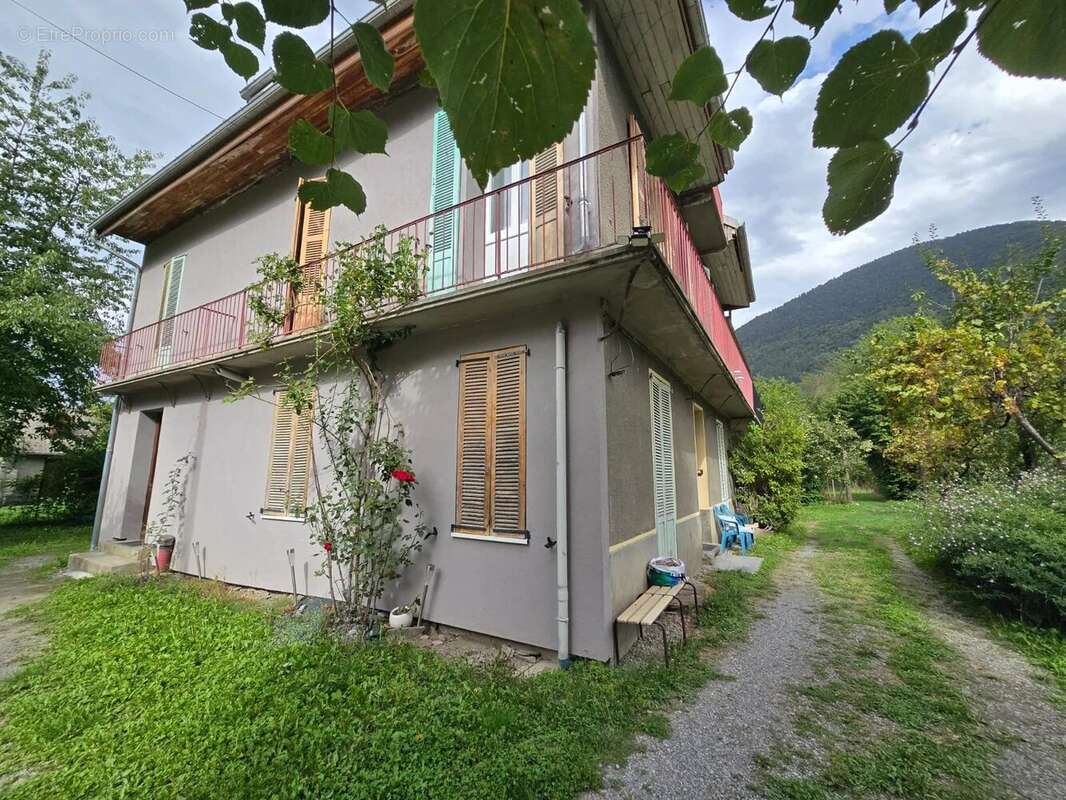 Appartement à BAGNERES-DE-LUCHON