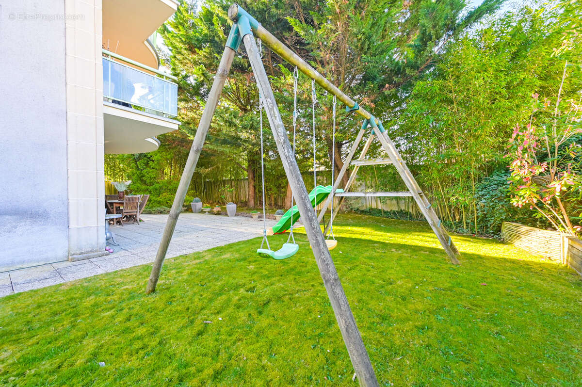 Appartement à SAINT-MAUR-DES-FOSSES