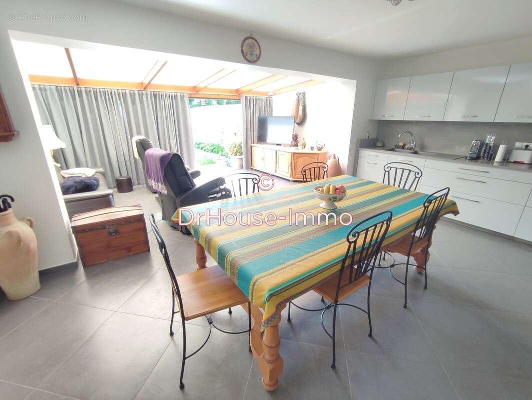 Maison à CREGY-LES-MEAUX