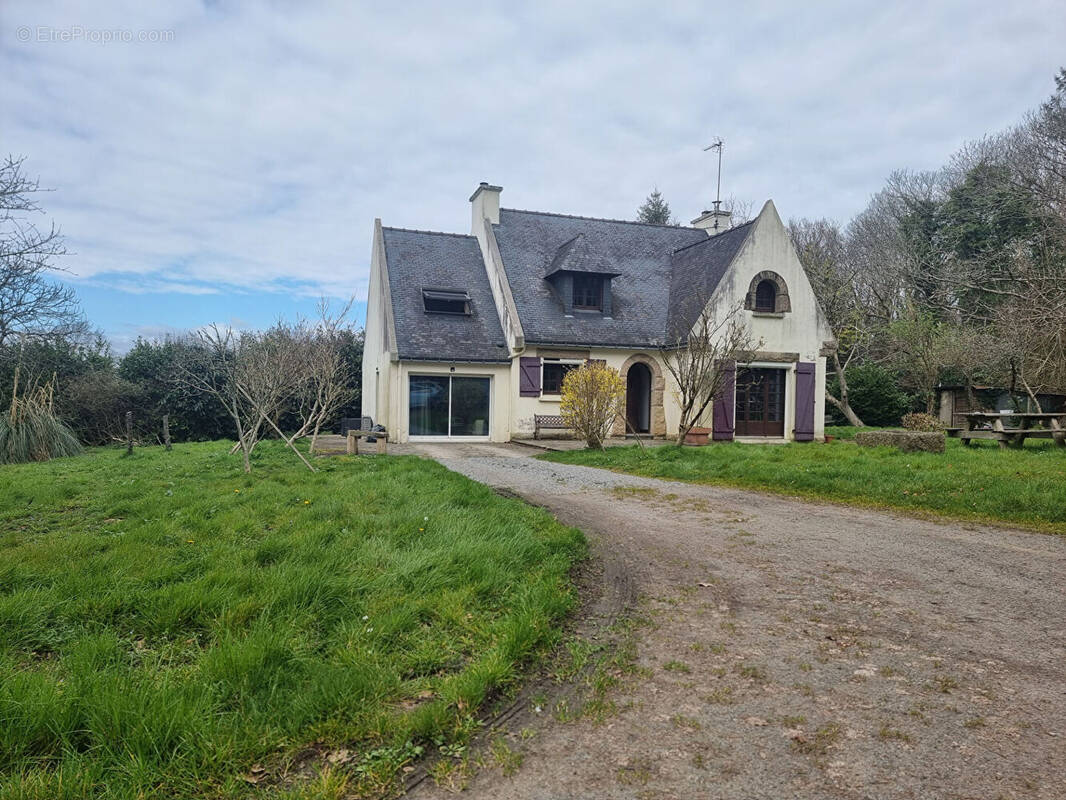 Maison à MOELAN-SUR-MER