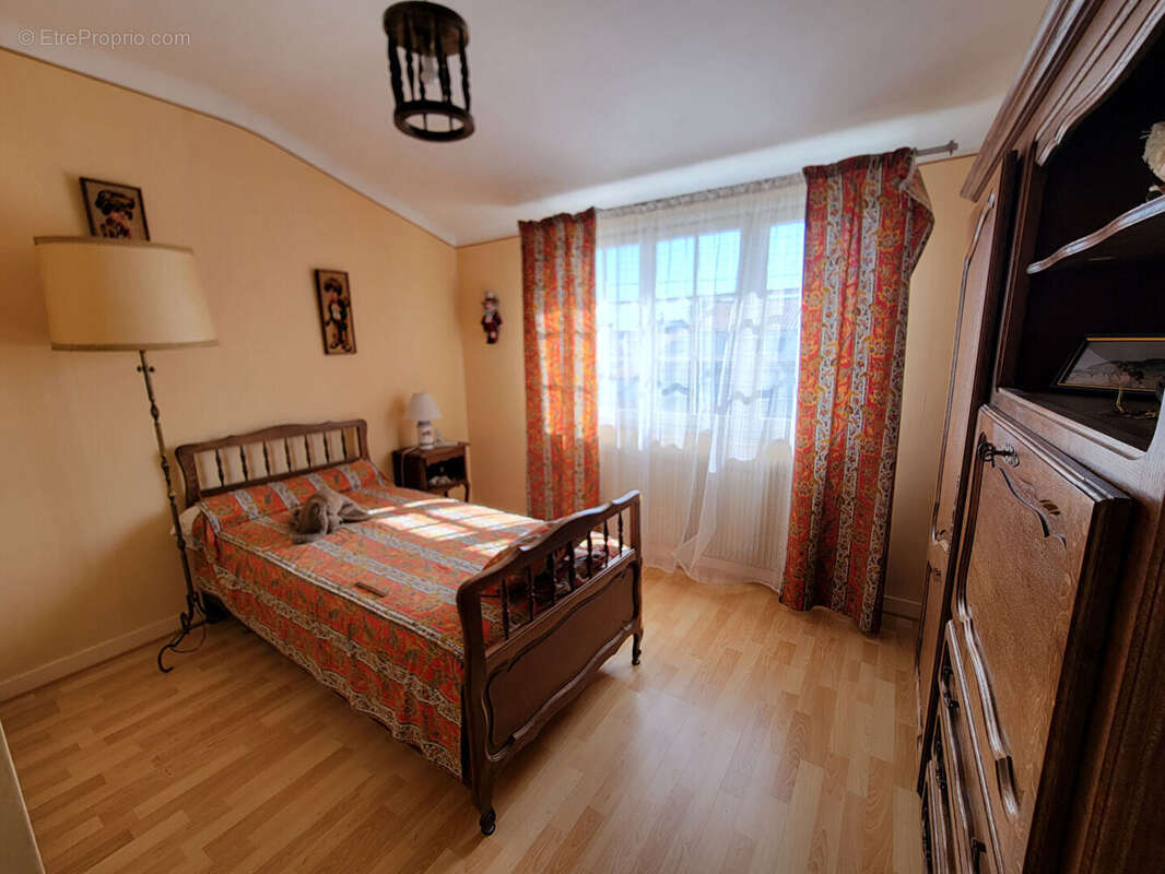 Maison à SAINT-SEBASTIEN-SUR-LOIRE