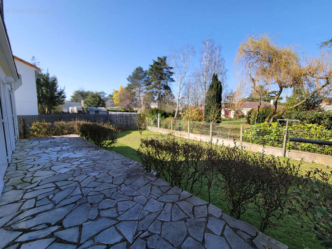Maison à SAINT-SEBASTIEN-SUR-LOIRE