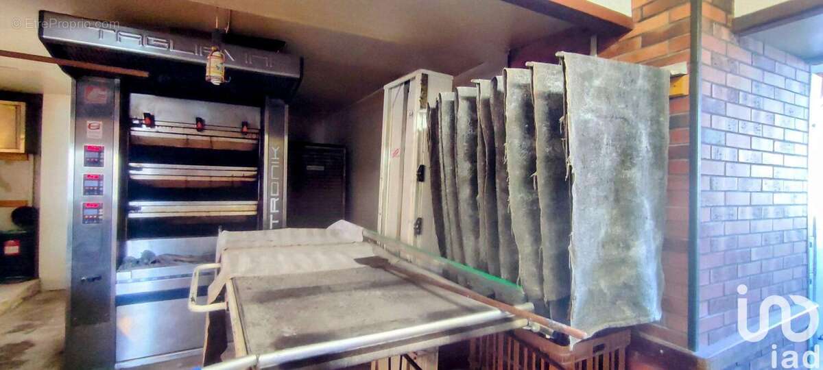 Photo 9 - Commerce à SAINT-HILAIRE-DU-HARCOUET