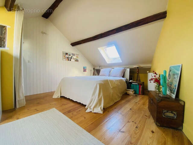 Maison à CERNAY-LA-VILLE