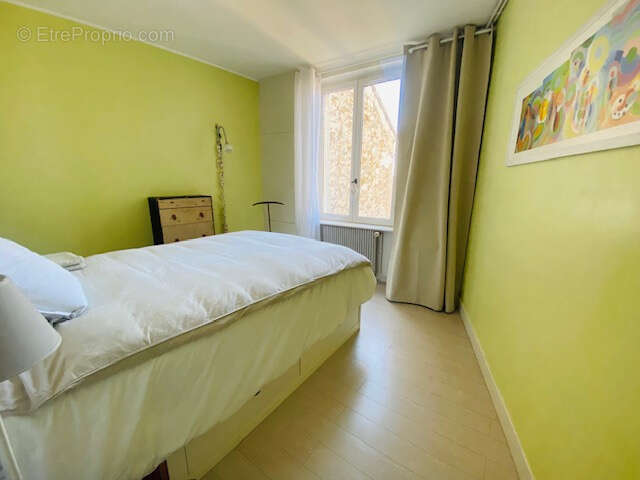 Maison à CERNAY-LA-VILLE