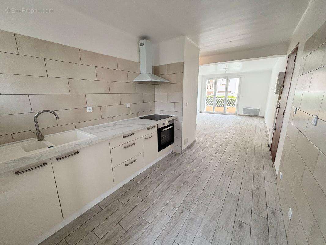 Appartement à SANARY-SUR-MER