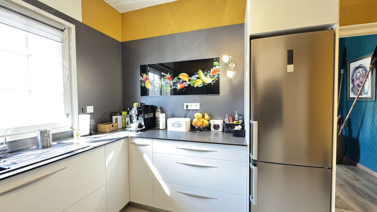 Maison à SAINT-LAURENT-DE-LA-SALANQUE