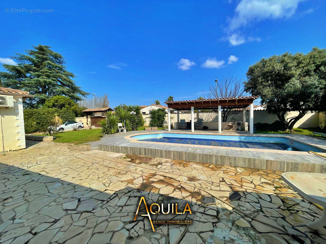 Maison à VILLENEUVE-LES-BEZIERS