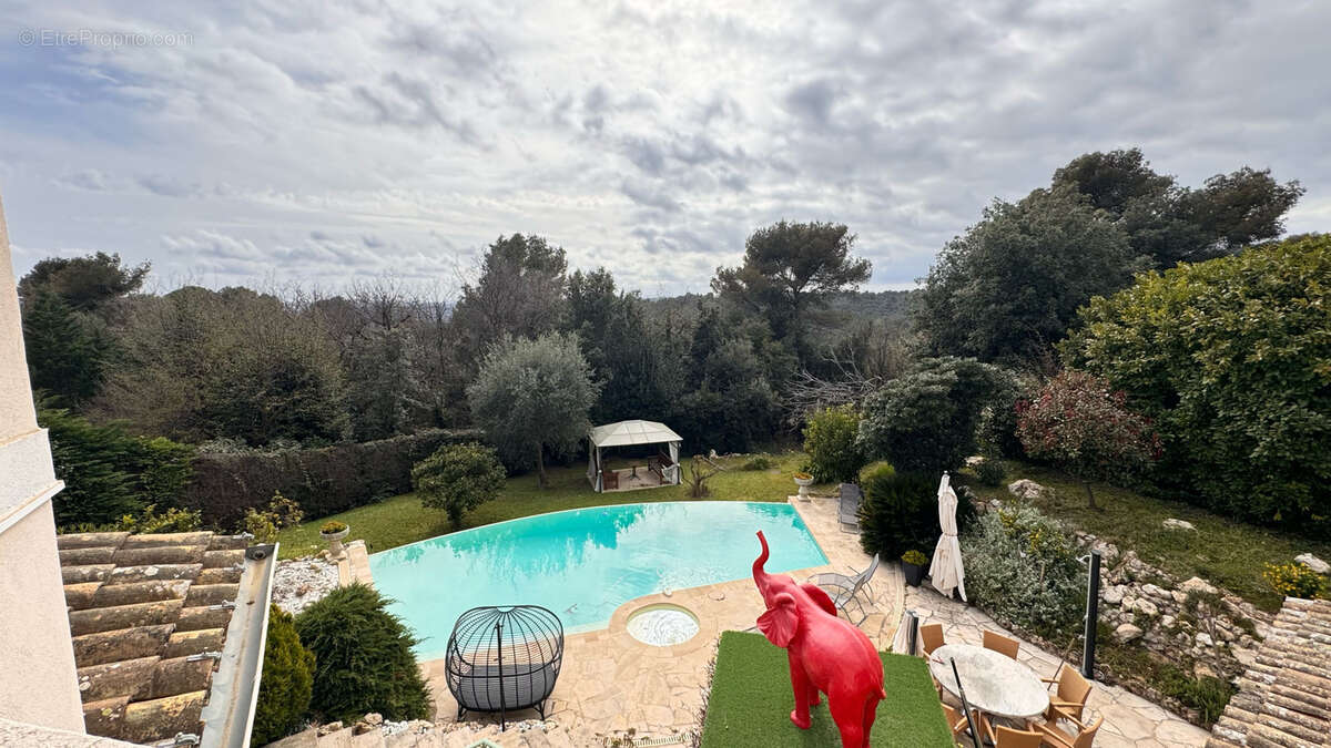 Maison à LA COLLE-SUR-LOUP