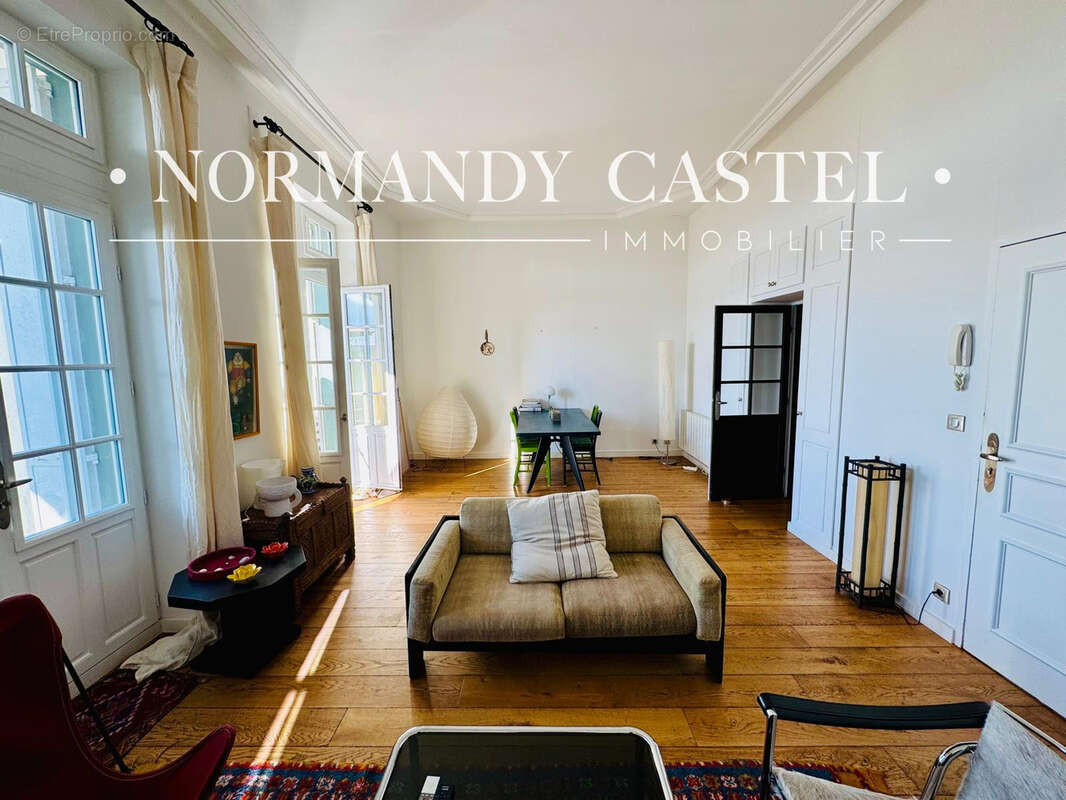 Appartement à TROUVILLE-SUR-MER