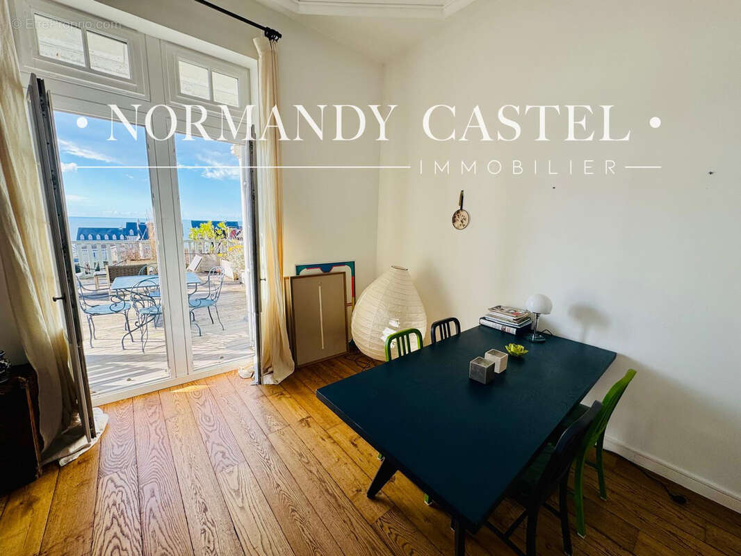 Appartement à TROUVILLE-SUR-MER