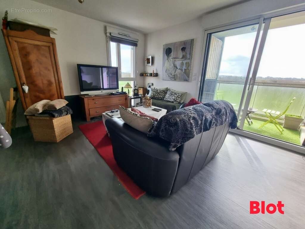 Appartement à MELESSE