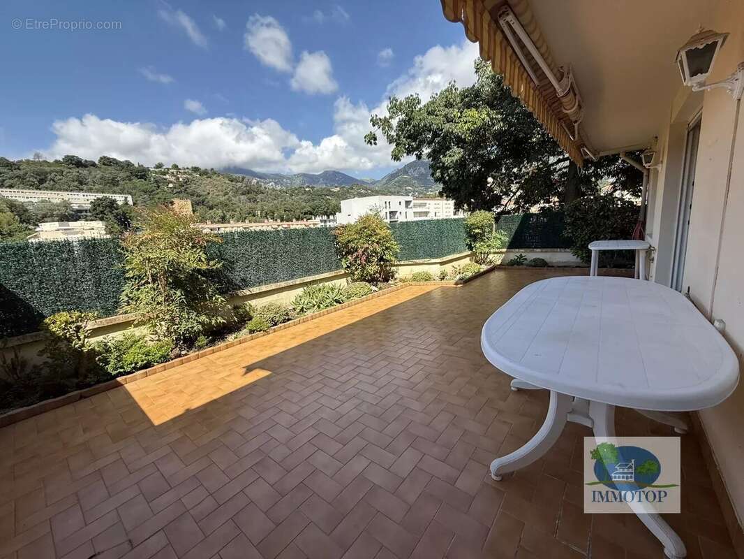 Appartement à MENTON