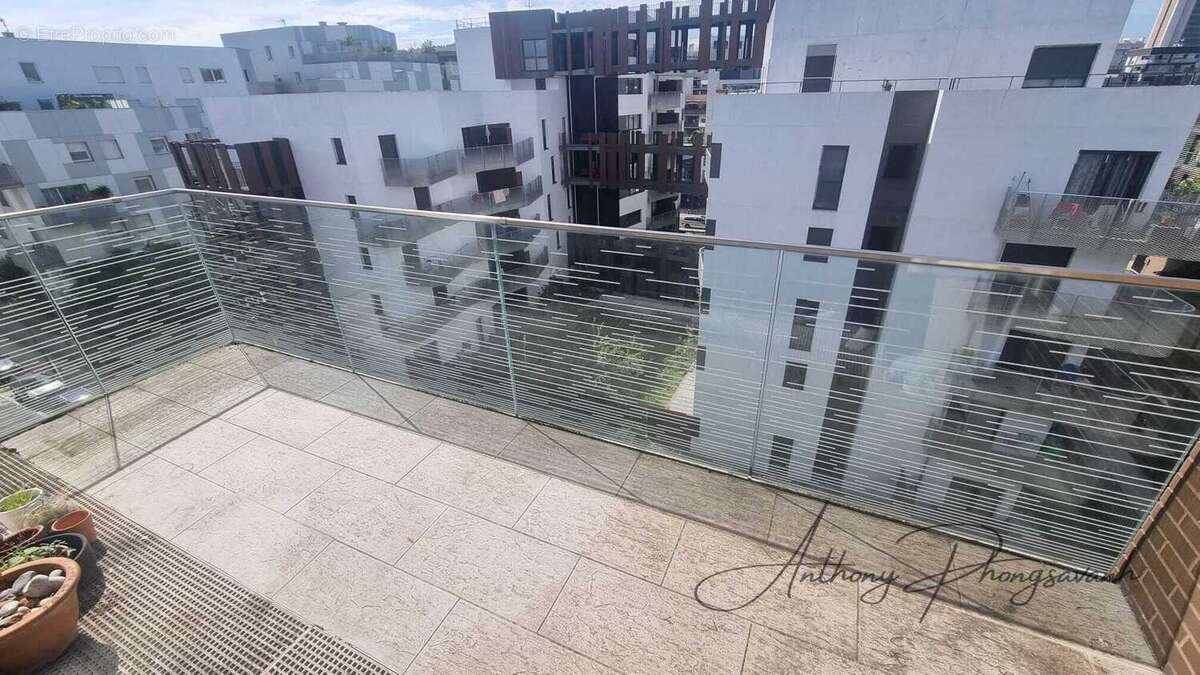 Appartement à GENNEVILLIERS