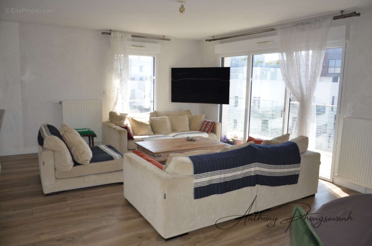 Appartement à GENNEVILLIERS