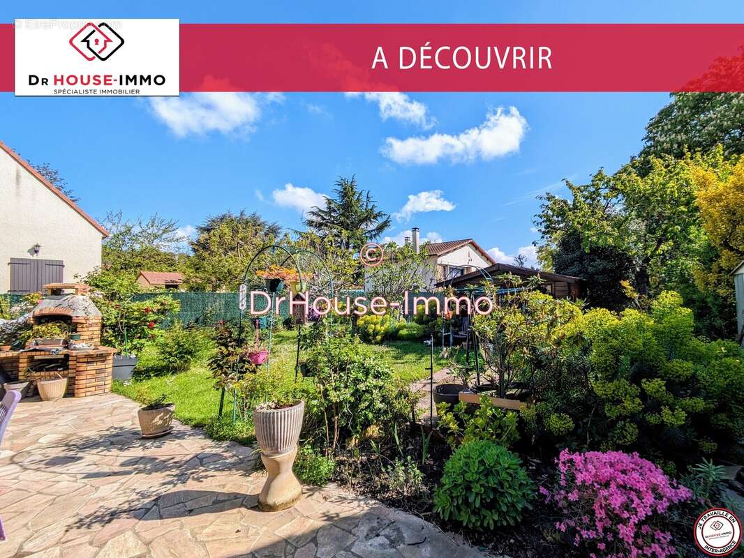 Maison à CHANTELOUP-LES-VIGNES