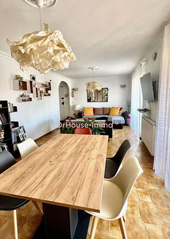 Appartement à LE PRADET