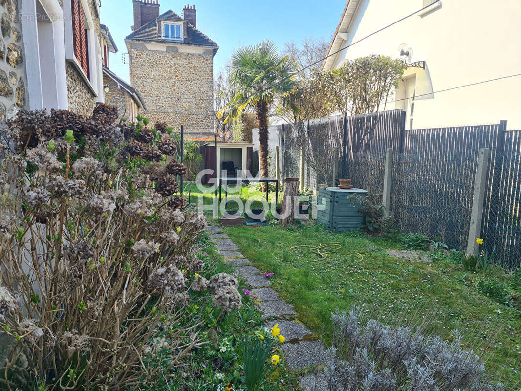 Appartement à ATHIS-MONS