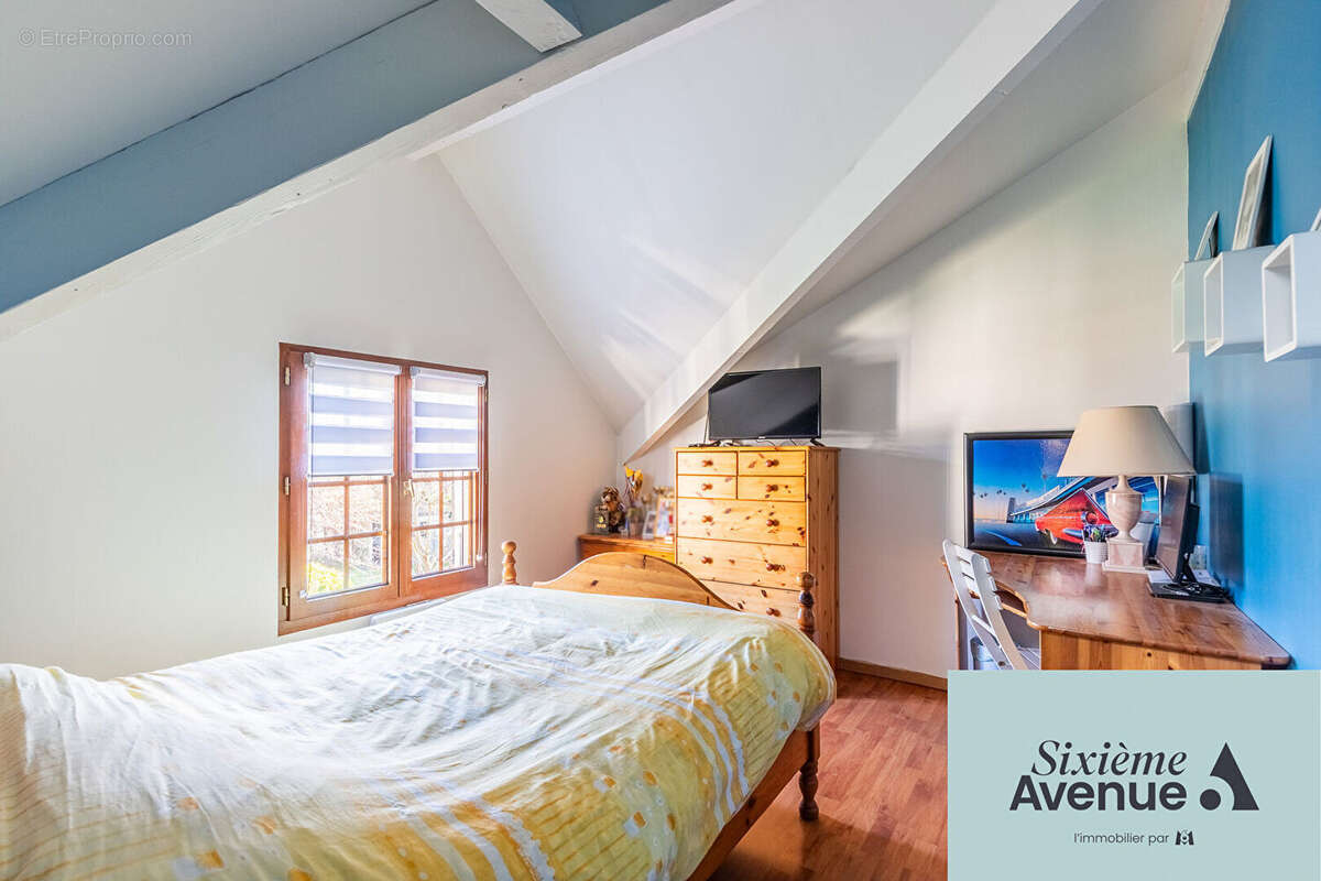 Maison à SAVIGNY-SUR-ORGE