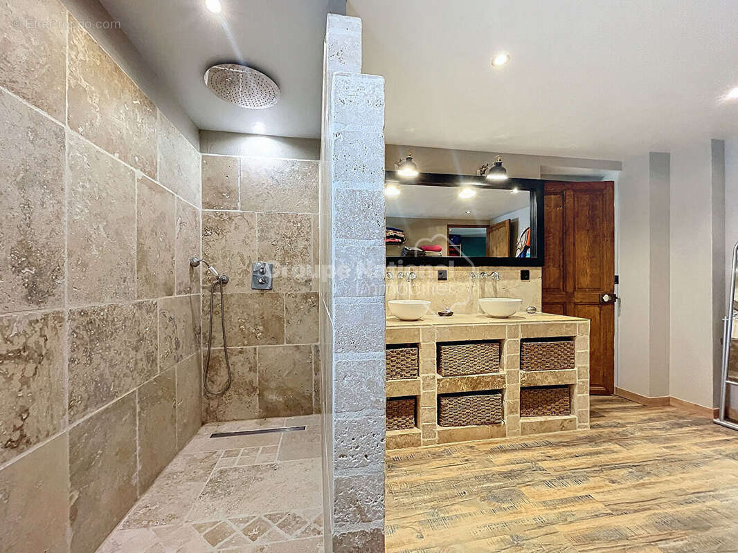 Maison à SAINT-REMY-DE-PROVENCE