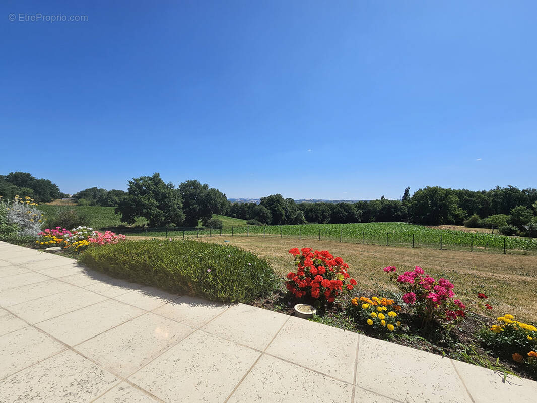 Maison à BELLERIVE-SUR-ALLIER