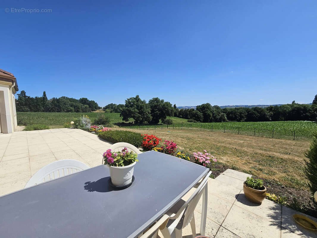 Maison à BELLERIVE-SUR-ALLIER