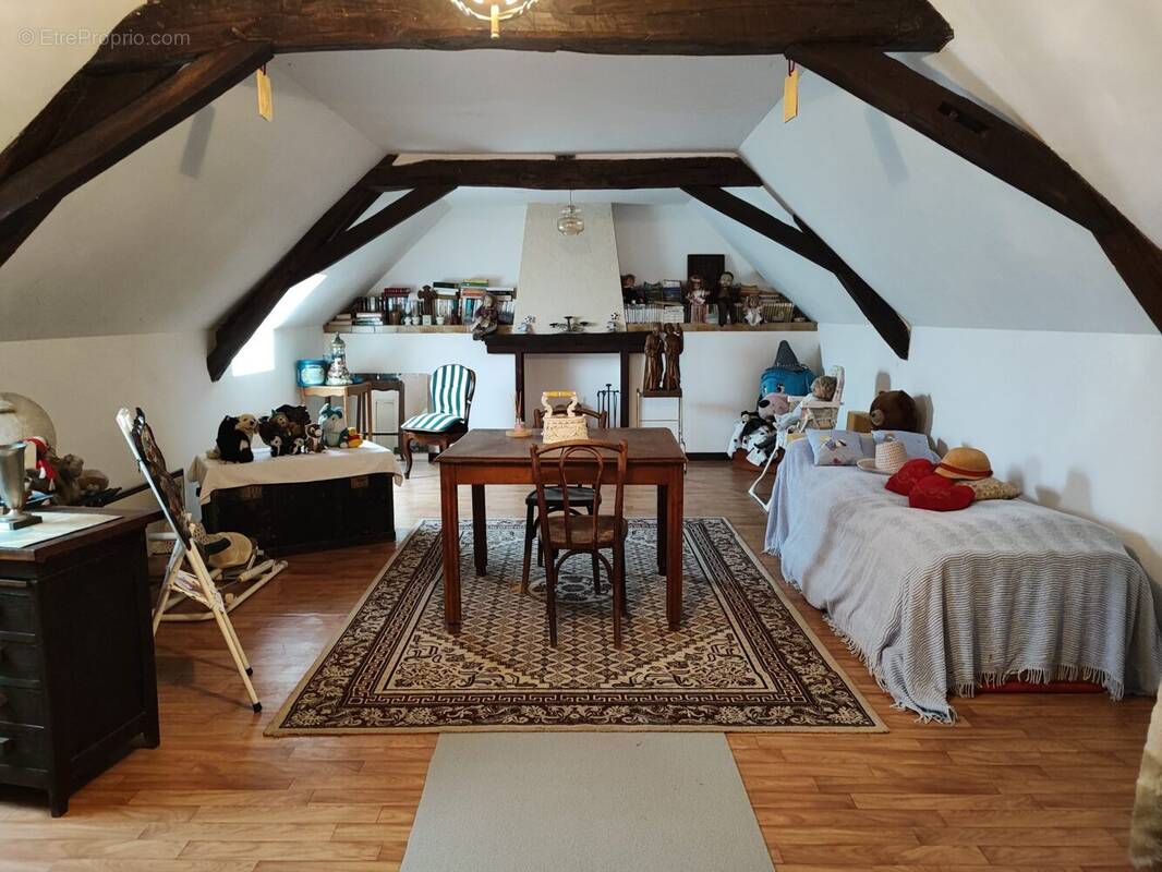 Maison à GRUGE-L&#039;HOPITAL