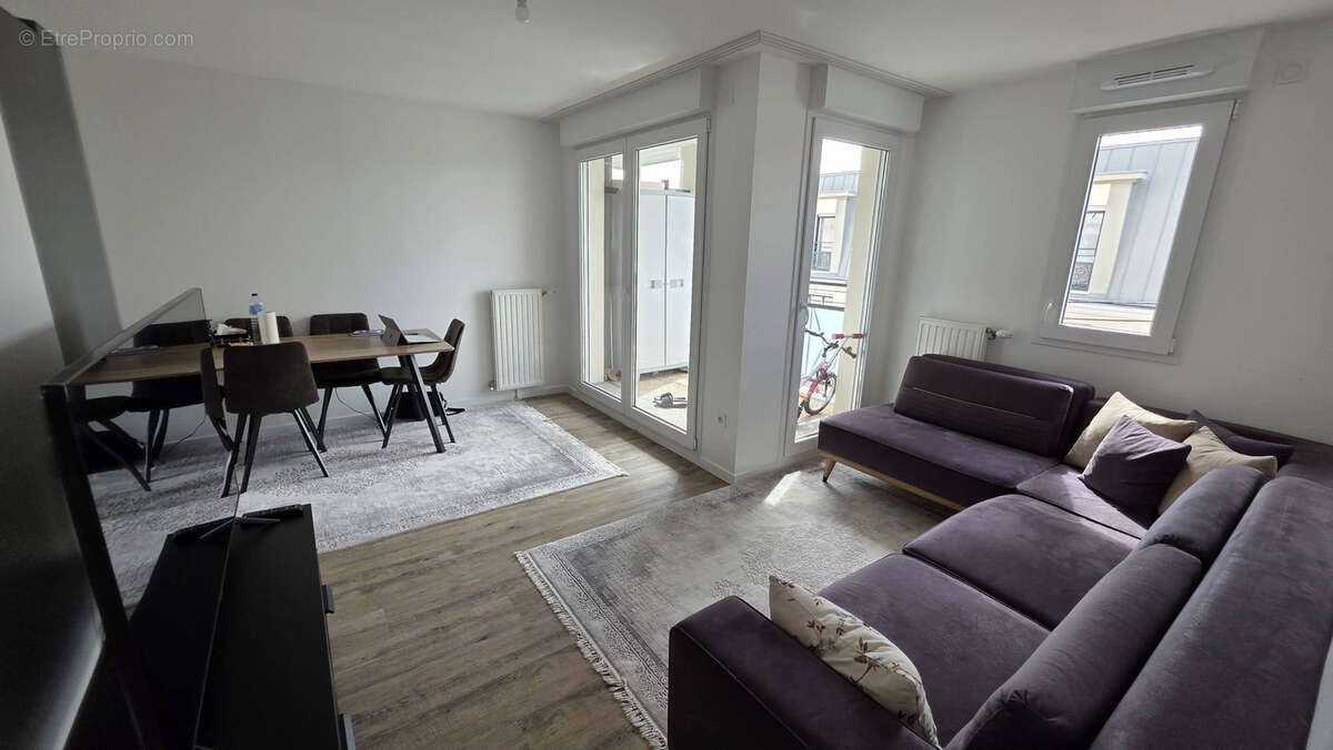 Appartement à TREMBLAY-EN-FRANCE