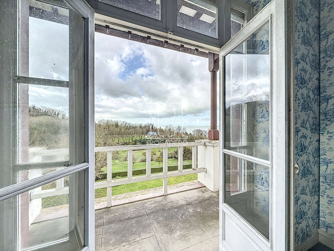 Commerce à HONFLEUR