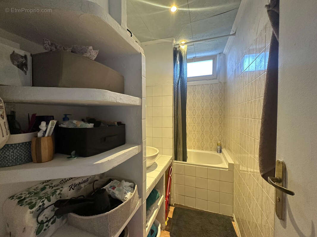 Appartement à PUGET-SUR-ARGENS