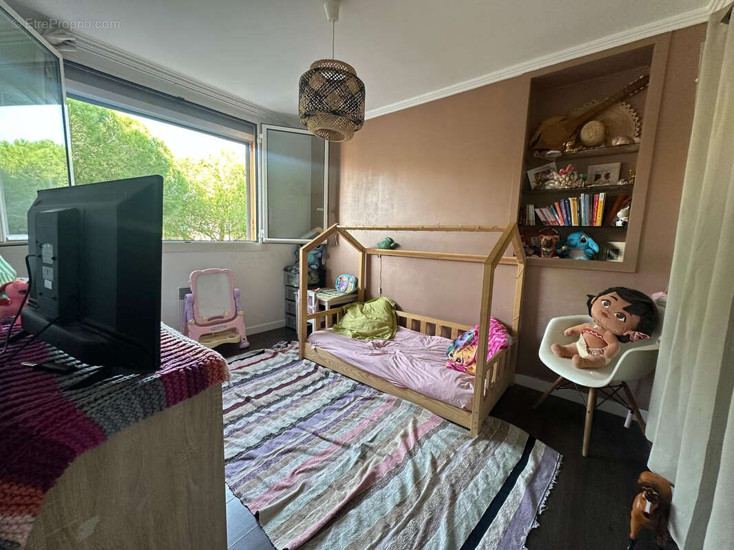 Appartement à PUGET-SUR-ARGENS