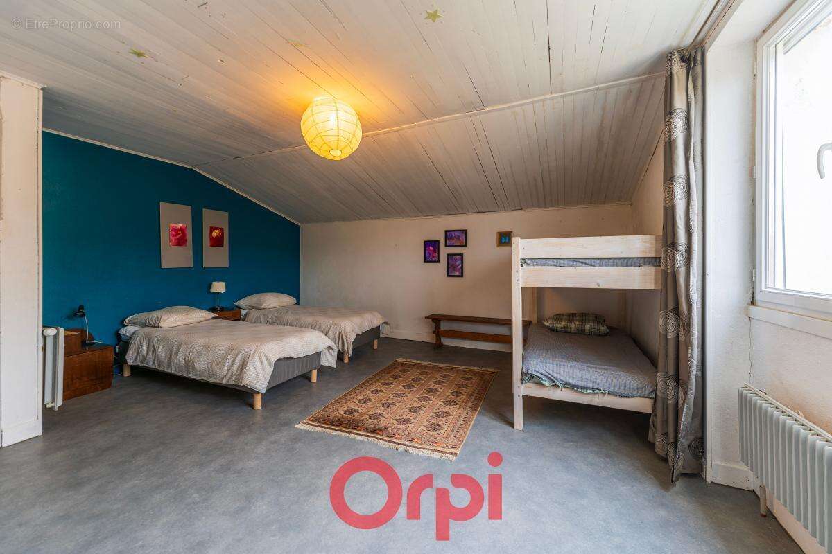 Maison à VALVIGNERES