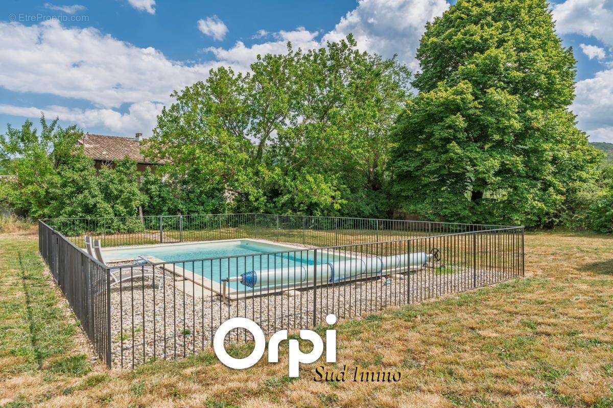 Maison à VALVIGNERES