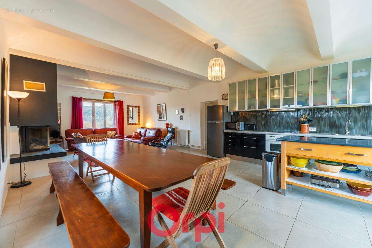 Maison à VALVIGNERES