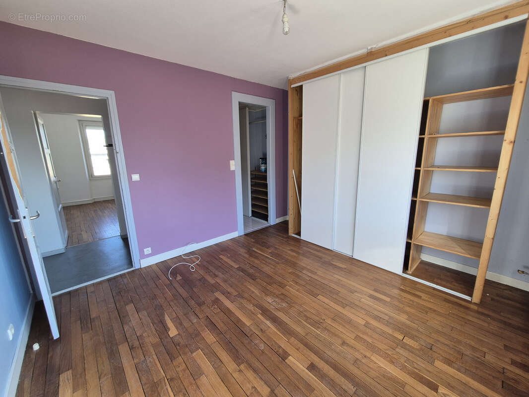 Appartement à CHARLEVILLE-MEZIERES