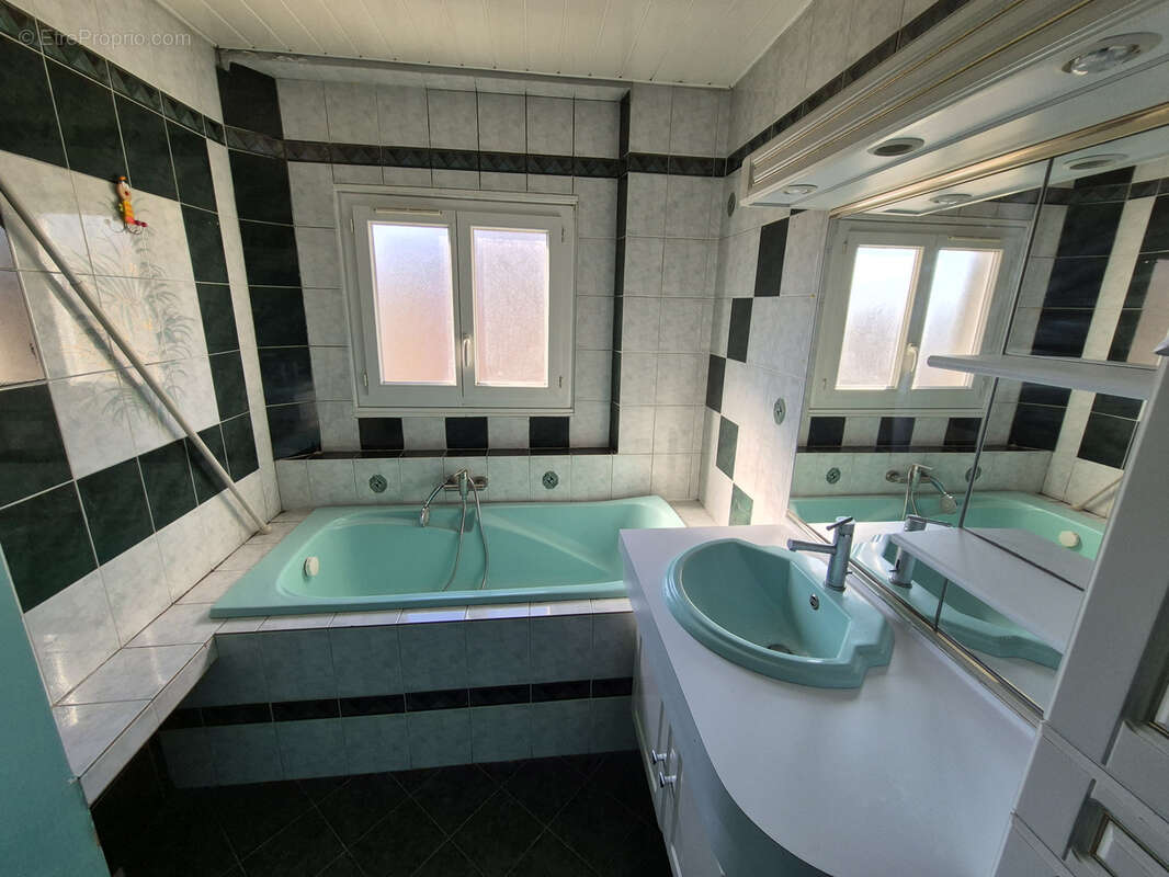 Appartement à CHARLEVILLE-MEZIERES