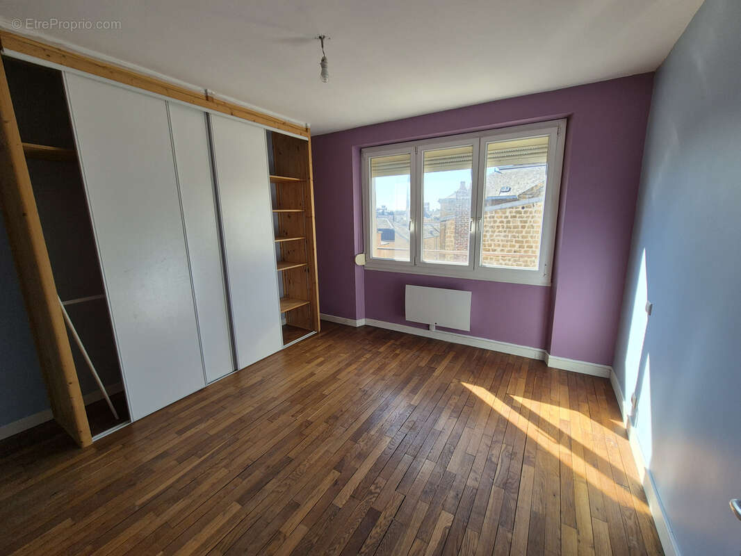 Appartement à CHARLEVILLE-MEZIERES