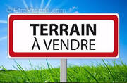 Terrain à SALAZIE