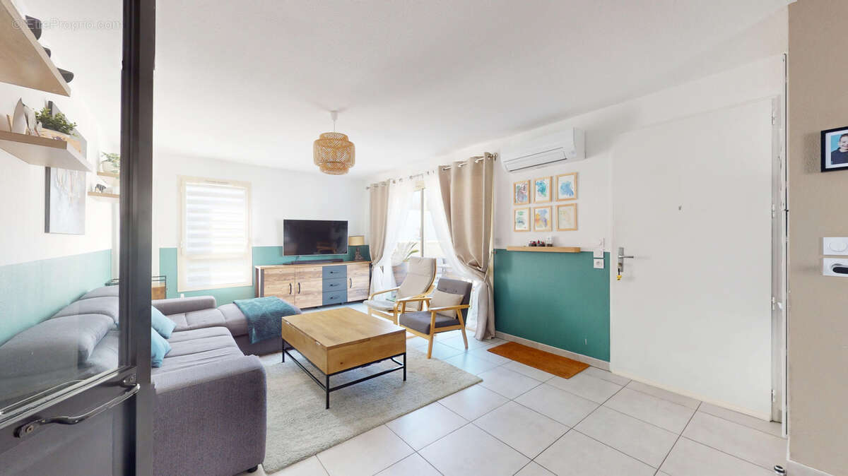 Appartement à CORNEBARRIEU