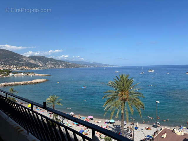 Appartement à ROQUEBRUNE-CAP-MARTIN