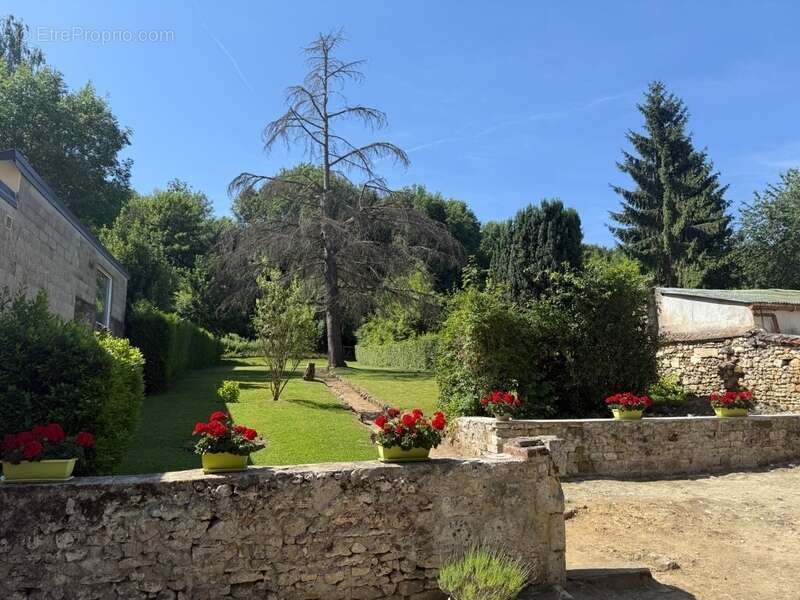Maison à GRISY-LES-PLATRES