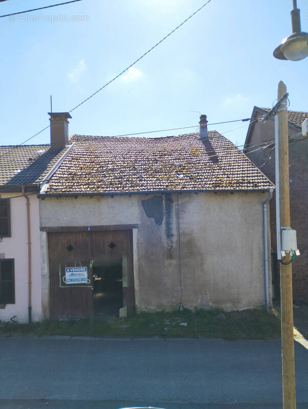 Maison à CELLES-SUR-PLAINE