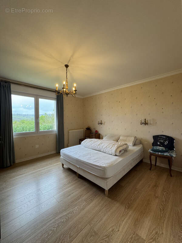 Maison à PLOMODIERN