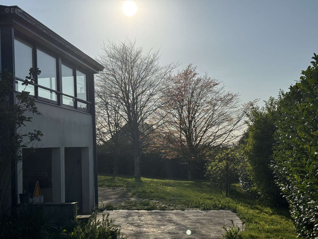 Maison à PLOMODIERN