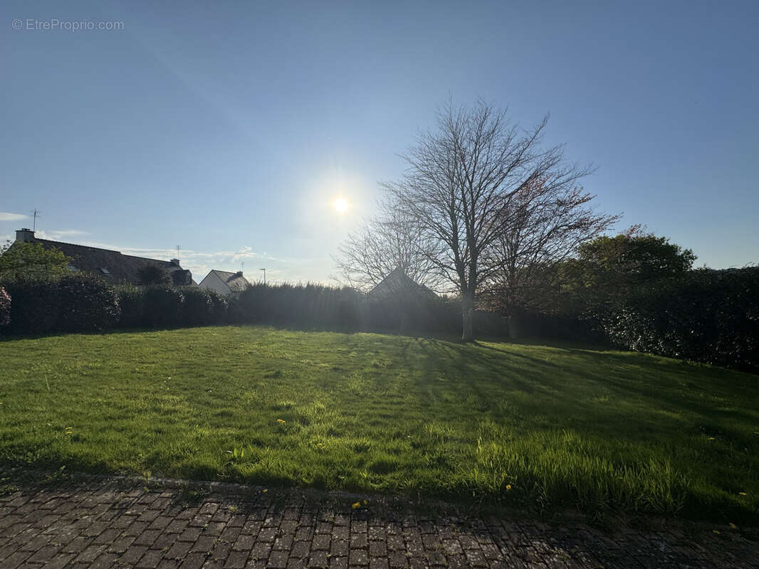 Maison à PLOMODIERN