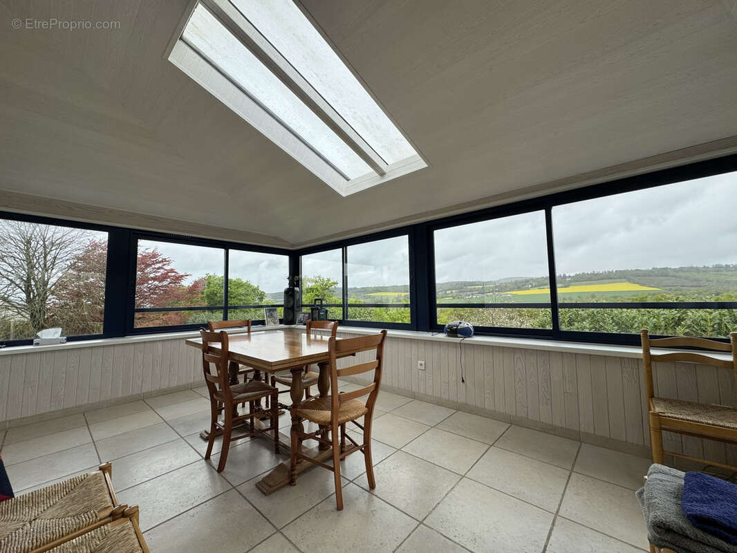 Maison à PLOMODIERN