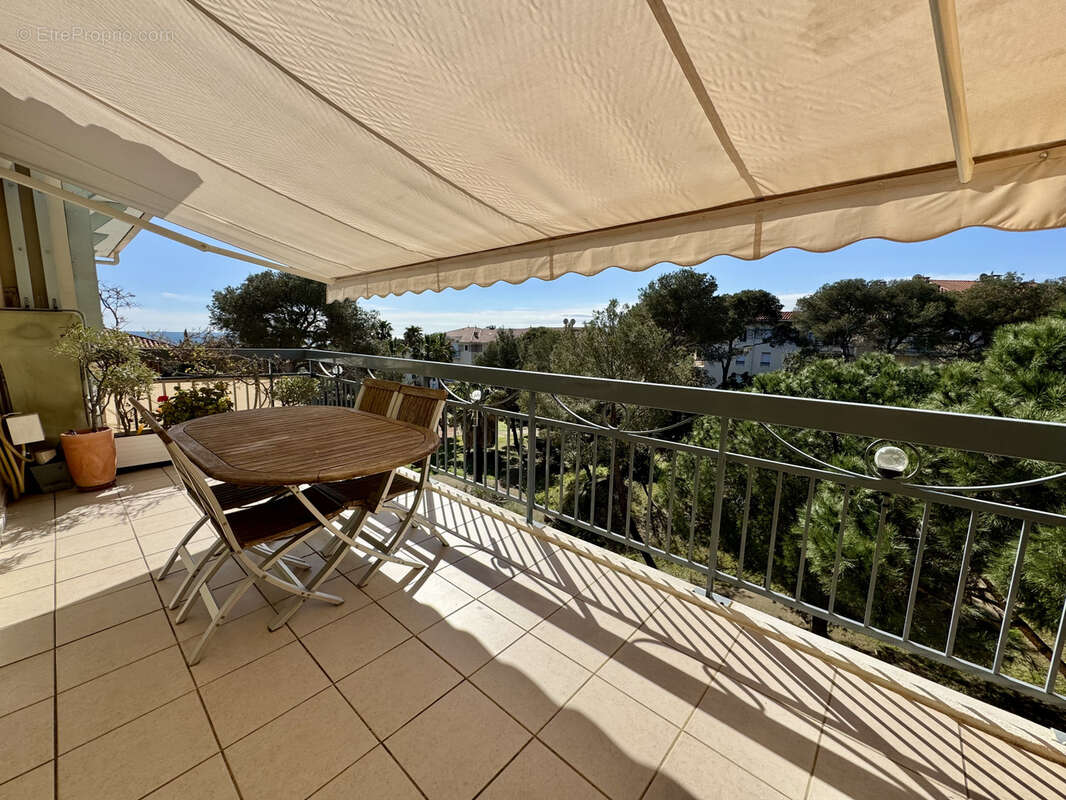 Appartement à FREJUS